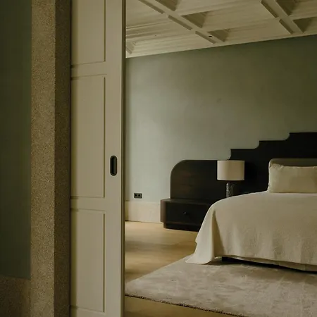 Hotel The Largo 5*
